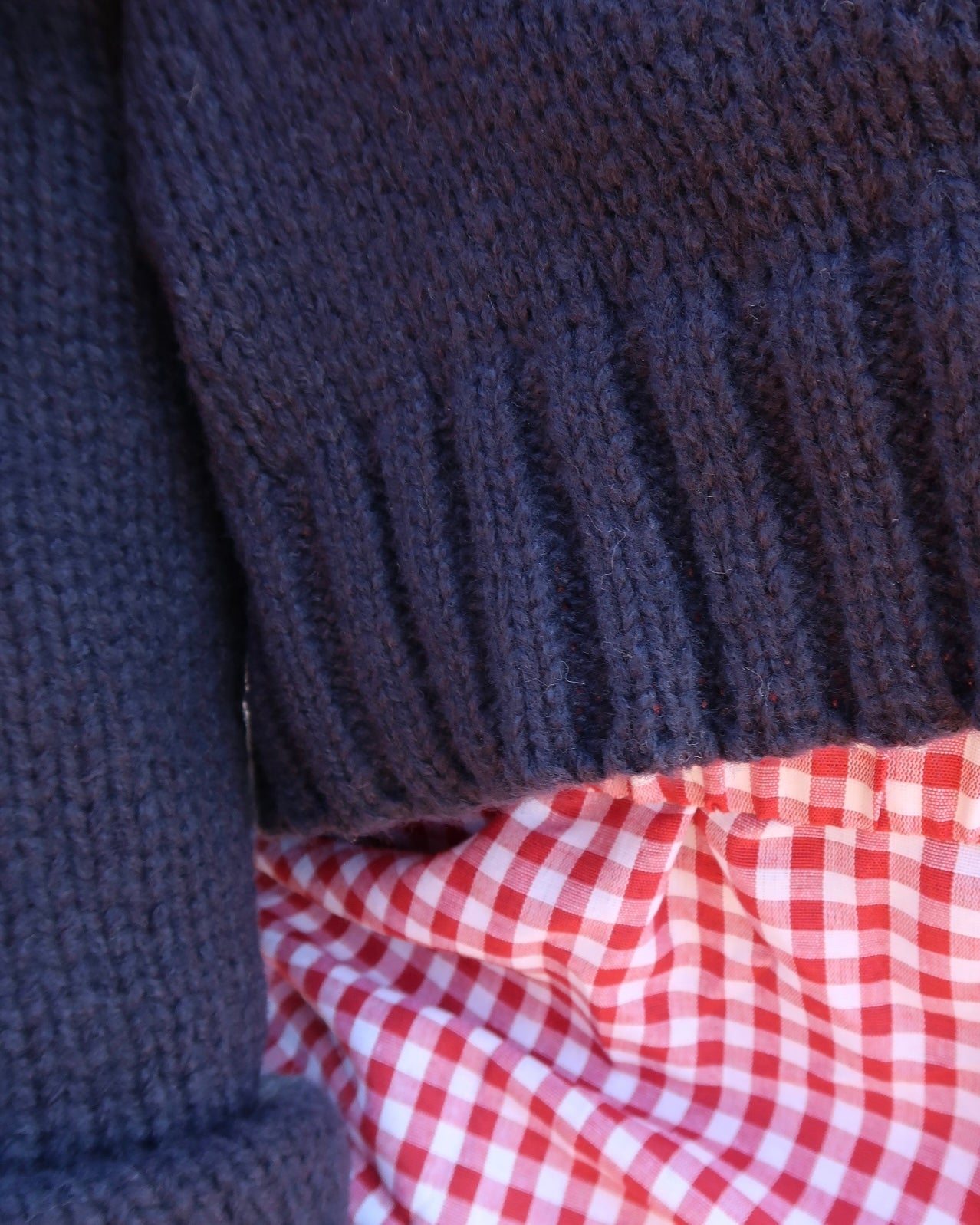 Ribbed Knit Flag Sweater - Navy