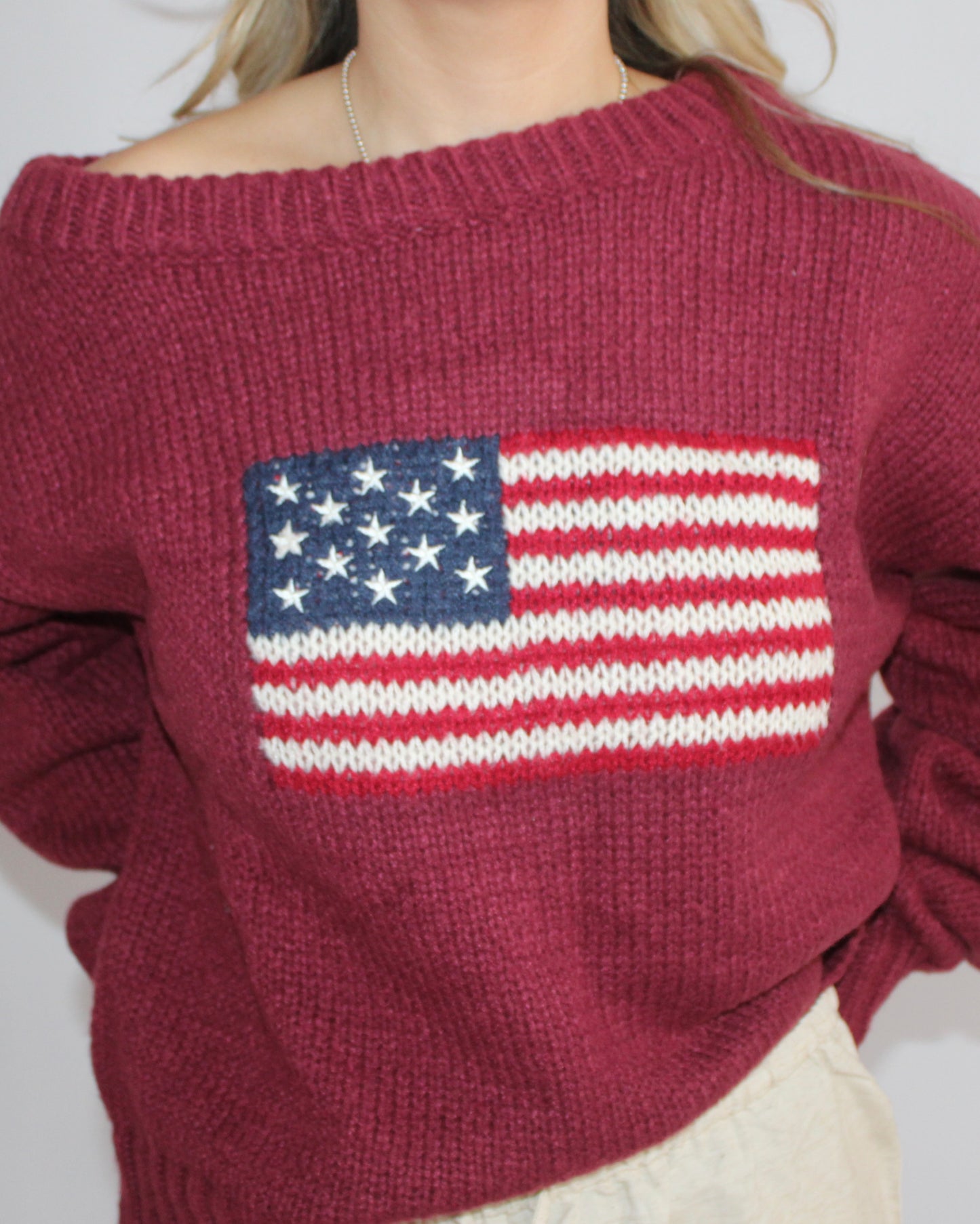 Ribbed Knit Flag Sweater - Burgundy