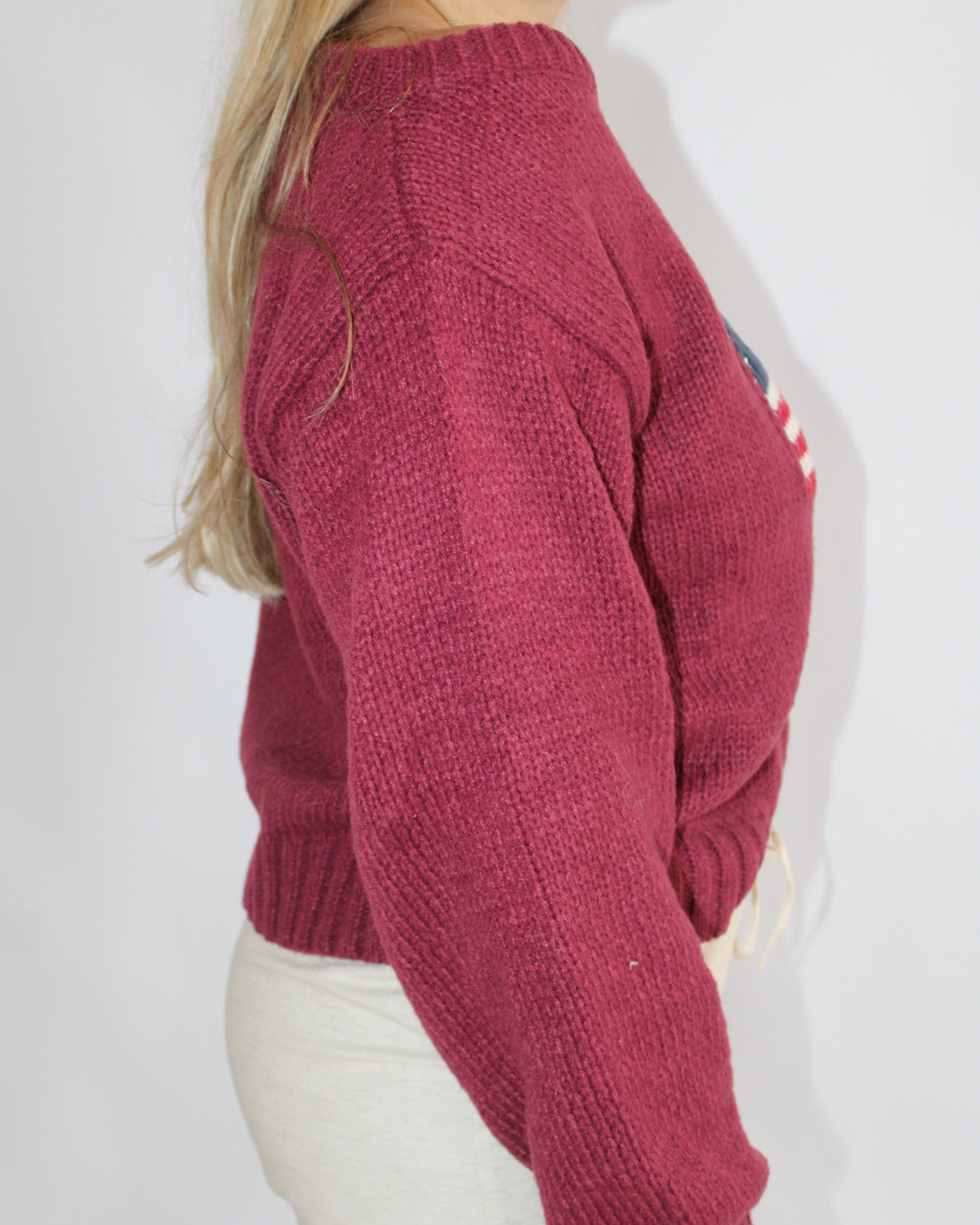 Ribbed Knit Flag Sweater - Burgundy